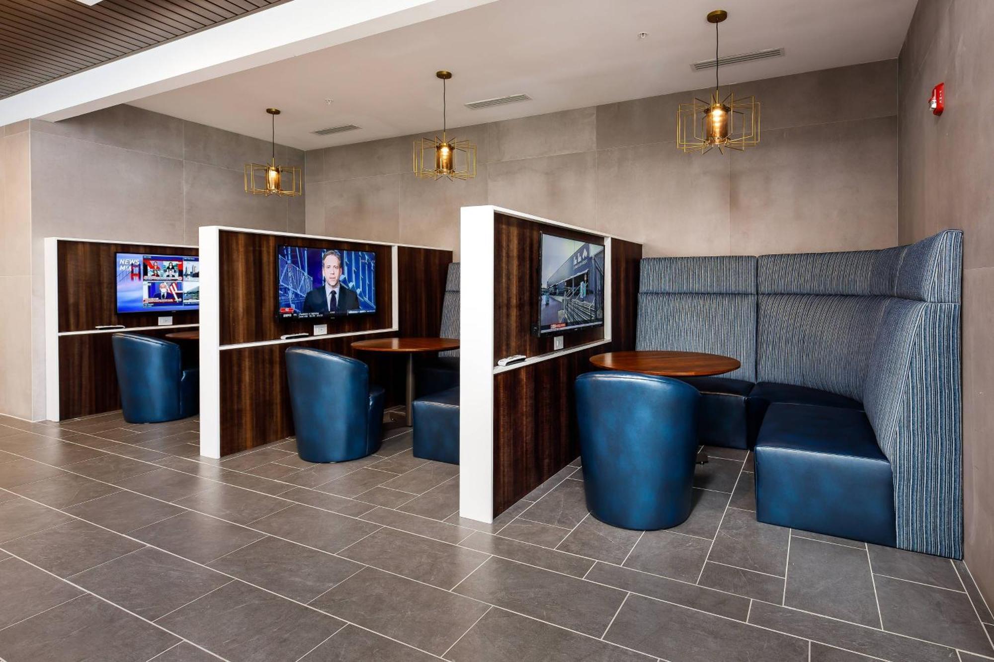 Courtyard By Marriott Pensacola I-10 West Hotel Ferry Pass Exterior foto