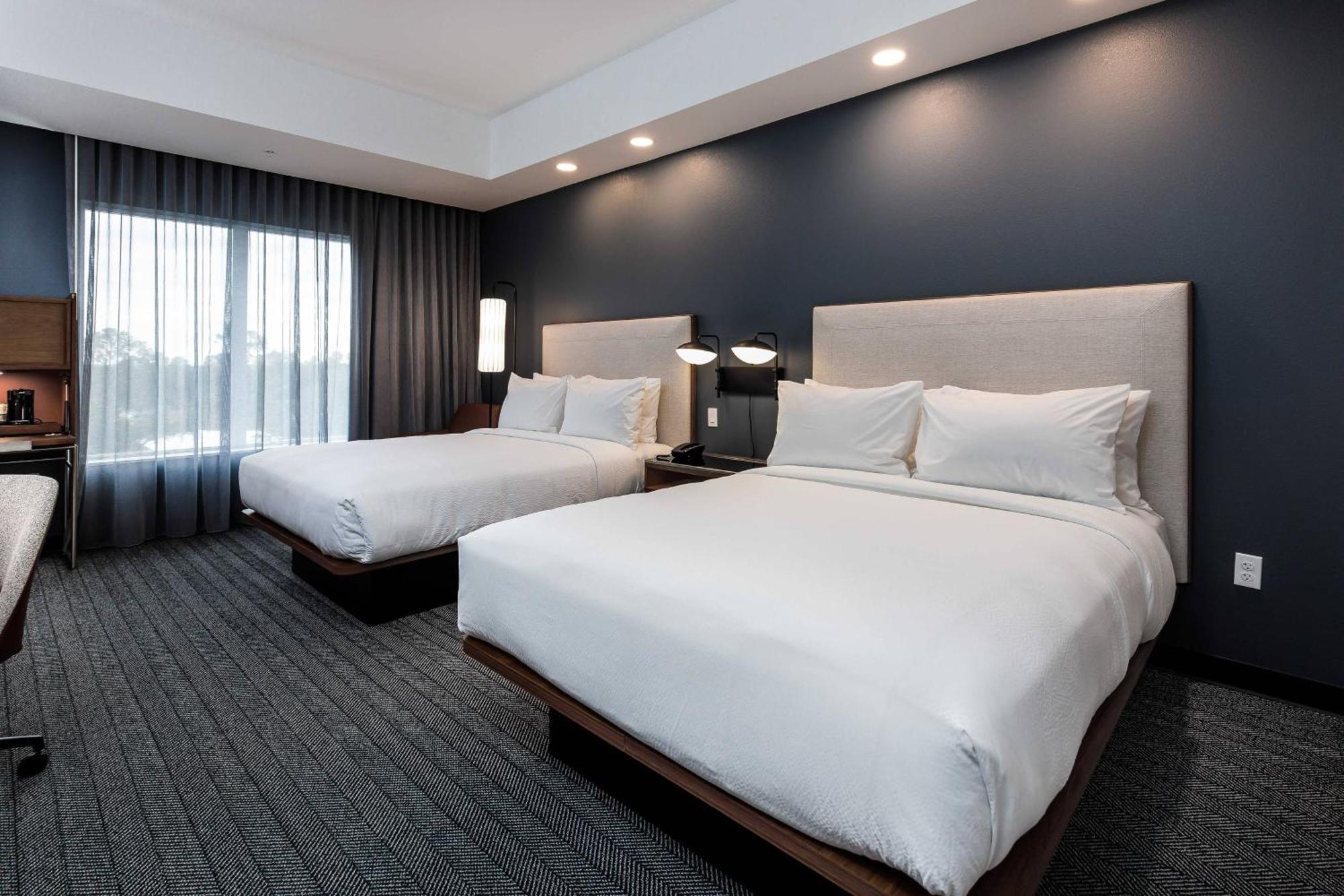 Courtyard By Marriott Pensacola I-10 West Hotel Ferry Pass Exterior foto