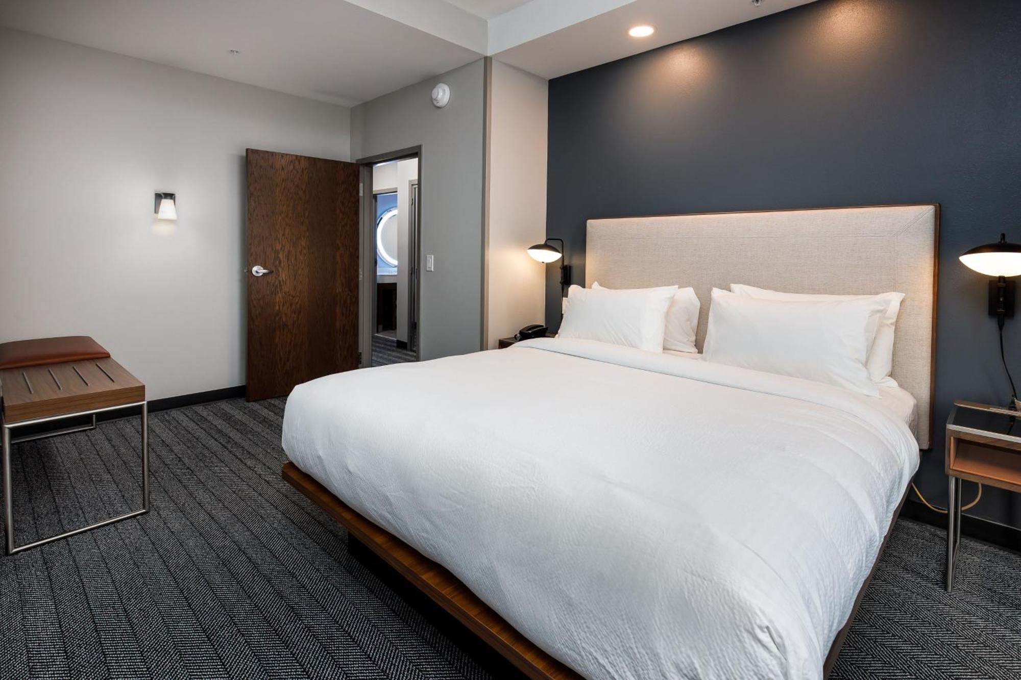 Courtyard By Marriott Pensacola I-10 West Hotel Ferry Pass Exterior foto